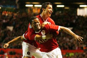 誰是GOAT？埃弗拉：每個(gè)人都有自己的偏好，我選C羅而不是梅西