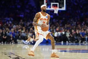 表弟也不好惹！亞歷山大-沃克首節(jié)3記三分拿下11分1籃板