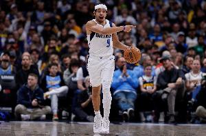 克里斯蒂打趣：內(nèi)姆哈德進(jìn)輪換時(shí)對(duì)手對(duì)他沒(méi)了解 現(xiàn)在印象深刻了