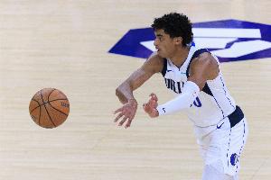 替補火力！克里斯蒂、克萊和布威合砍36分 命中8記三分球