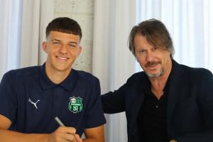 全市場(chǎng)：米蘭將在對(duì)陣薩索洛時(shí)，特別考察后衛(wèi)穆哈雷莫維奇