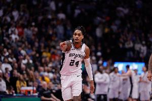 瓦塞爾談表現(xiàn)出色：歸功于我的隊(duì)友&我整個(gè)夏天都在苦練