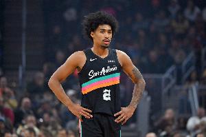 再交學(xué)費(fèi)！榜眼哈珀進(jìn)攻不在狀態(tài) 13中3&三分5中1拿8分4板