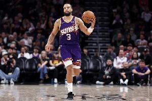 看看誰更硬！斯瑪特：我很欣賞狄龍的態(tài)度 競技體育本就該如此