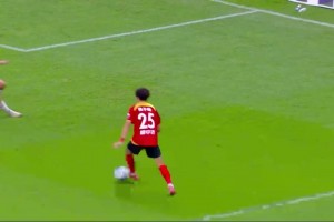 這球太強硬了！陸子皓禁區(qū)內(nèi)完成個人表演，助蘇州隊扳平比分！