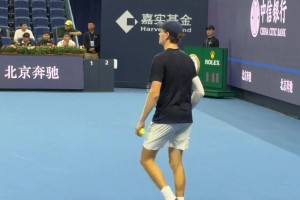 米蘭球迷辛納相比穆塞蒂低調(diào)謙虛，要是決賽辛納對(duì)陣穆塞蒂……