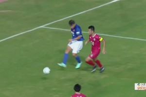 ??敢做動作！蘇超鹽城球員這盤帶相當瀟灑?。?>
                                <span></span>
                                <p>??敢做動作！蘇超鹽城球員這盤帶相當瀟灑?。?/p>
                            </a>
                        </div>
                                                <div   id=