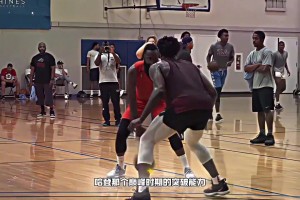 巔峰麥迪和巔峰哈登誰更厲害？楊毅：哈登突破殺傷力太強(qiáng)了~