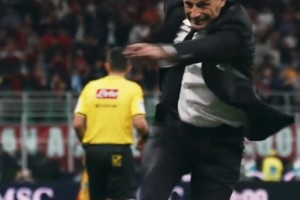 高級黑？甲亢哥此前：梅西世界杯靠躺冠，C羅也有奧運冠軍！