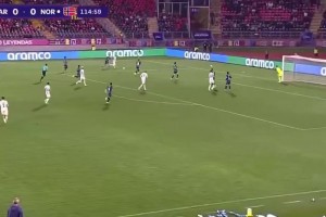 日本加時(shí)最后一分鐘手球送點(diǎn)，法國(guó)點(diǎn)射絕殺日本瞬間全場(chǎng)沸騰！