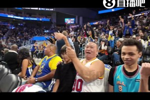 沒想到勇士公開訓(xùn)練課 竟然吸引了這么多勇蜜到現(xiàn)場觀看！??