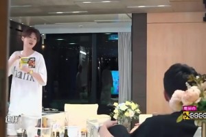 忘了？18年他們拍跑男時(shí)就是俄羅斯世界杯，當(dāng)時(shí)還請(qǐng)的菲戈！