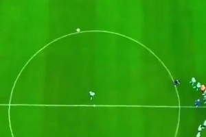 安東尼最搞笑！當(dāng)年巴西眾將挑戰(zhàn)35米高空停球：只有內(nèi)馬爾成功！