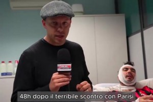 太搞了！外網(wǎng)球迷惡搞：希門(mén)尼斯被打成重傷！他原諒帕里西了！