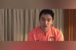 馮瀟霆曾落淚回應(yīng)低級(jí)失誤丟球：全國(guó)都在罵我，回家不敢出門(mén)！