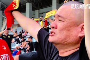 淚目??！泉州亞新降級(jí)，幾個(gè)純爺們留下傷心的淚水