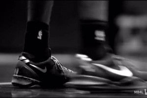 一切問(wèn)題終將迎刃而解！科比當(dāng)年大傷后的康復(fù)訓(xùn)練！