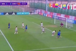 開局不利！開場3分鐘U17女足先丟一球，0-1落后巴西！