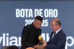 首次獲獎(jiǎng)！姆巴佩領(lǐng)取24-25賽季歐洲金靴獎(jiǎng)