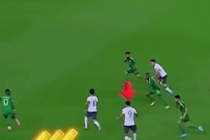 令人遺憾……如果張玉寧這球傳好了，國足本有機會取得領先??