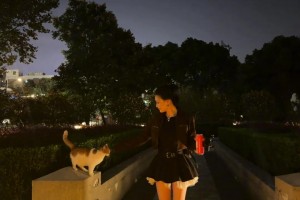 姐姐太美啦~范志毅的大公主就是這么甜，有種富家千金的美??