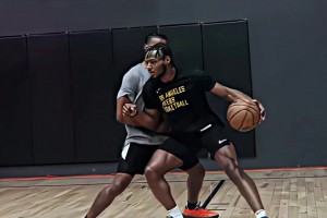 ?帶你感受下布朗尼的單挑局? 大家覺(jué)得他能繼承“皇位”嘛？