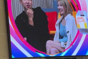 杭州隊?wèi)?zhàn)勝金華隊，趙哲軒獲MVP！趙哲軒：靠防守和籃板球取勝。