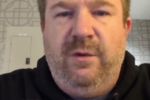 未來(lái)可期！普渡大學(xué)隊(duì)記：郇斯楠補(bǔ)充球隊(duì)體型，是守強(qiáng)攻弱的球員