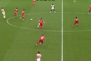 你敢想象昔日國(guó)安隊(duì)中的“大金子”暴力奔襲為凱恩送助攻嗎？??