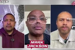 老詹30+場(chǎng)次超喬丹？巴克利陰陽(yáng)：我震驚！他比喬丹多打7年！