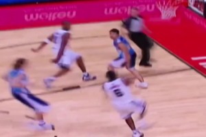 詹姆斯和科比一個(gè)隊(duì)，對(duì)手可以直接報(bào)警了