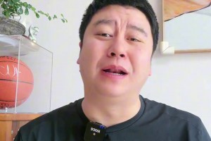 大史：今天看快船“死亡五老”上場(chǎng)，我直接傻了，這是正常人能排出的陣容？