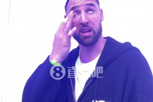 賽后與莫蘭特對(duì)噴！克萊：他很有趣！總是喋喋不休卻很少承擔(dān)責(zé)任