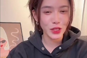 美娜曾說：鯨魚收入高不沾美色，愛了，想談……