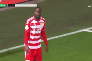 拜仁先下一城！基米希左路角球開出，安薩門前逆天自擺烏龍！