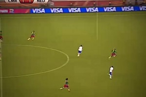 一切都是伏筆？世界杯名場面：亨特拉爾孤獨(dú)的慶祝！