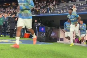 你有發(fā)言權(quán)！本澤馬：皇馬低迷問題在你接受不了隊友比你強！